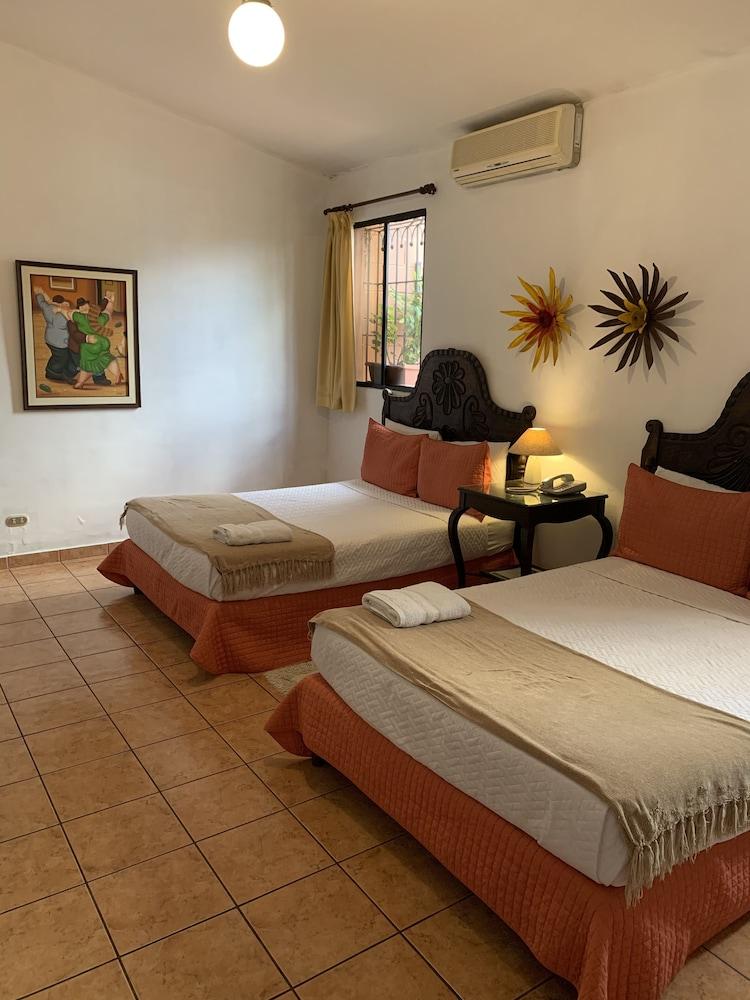 سان سلفادور Hotel La Posada Del Angel المظهر الخارجي الصورة